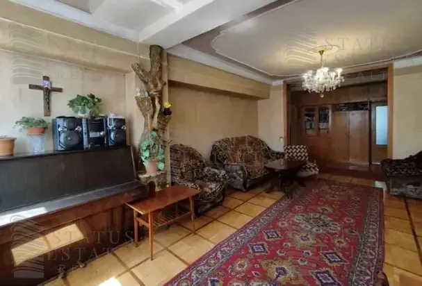 3 սենյականոց բնակարան